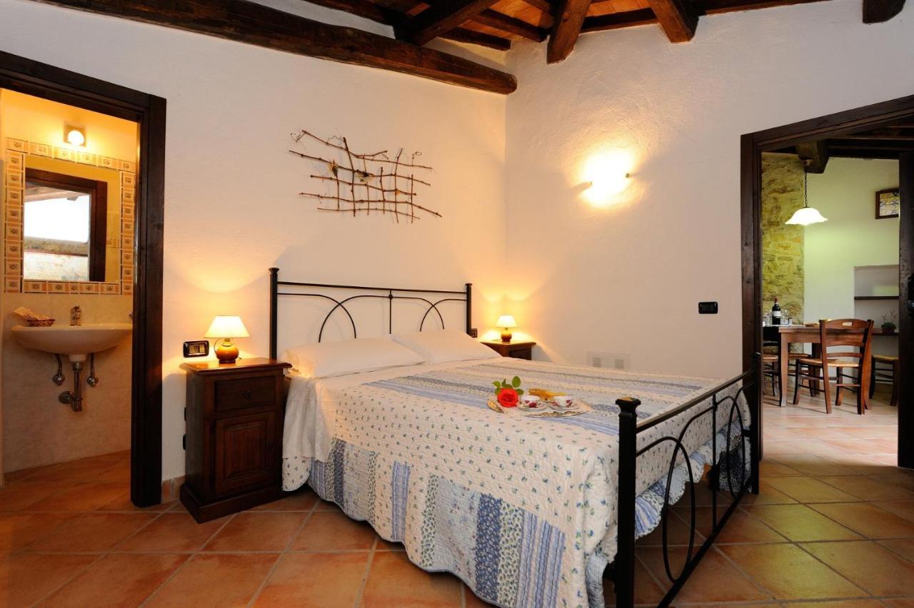 Girasole - Agriturismo Fogliani Giano dellʼUmbria Exterior foto