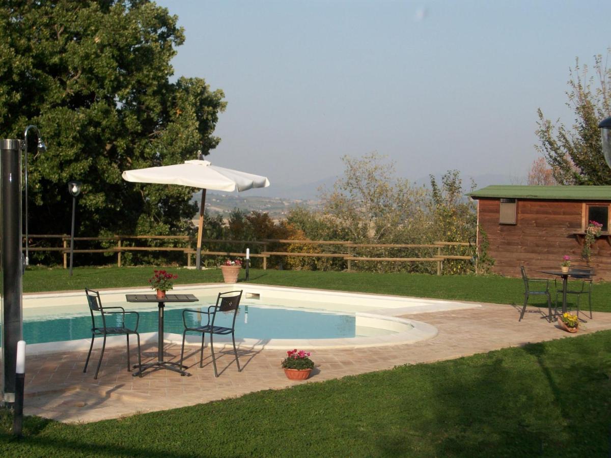 Girasole - Agriturismo Fogliani Giano dellʼUmbria Exterior foto